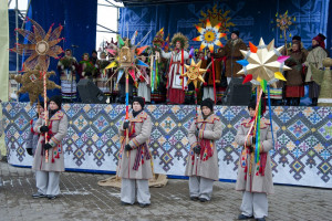 Відбулося обласне святково-обрядове дійство "Три празники в гості" - Фото 1