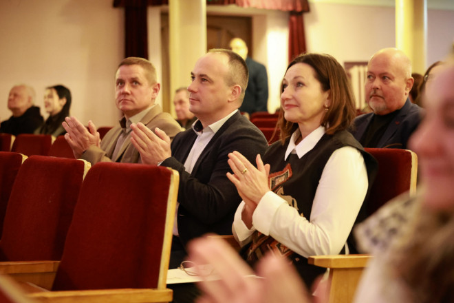 Волинський академічний обласний театр ляльок відзначає 50-річчя від дня заснування