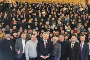 Глава держави поспілкувався з жителями Ківерець та Рожищ - Фото 1