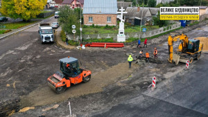 У Голобах дорожники завершують відновлювати дорогу М-19. ФОТО - Фото 1