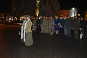 У Луцьку відбулася громадська панахида за загиблими Героями - Фото 1