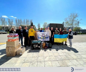 Студенти ДонНТУ передали військовим автомобіль та генератор - Фото 1