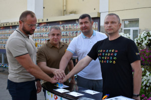 На Волині погасили марку до Дня пам’яті захисників України - Фото 1