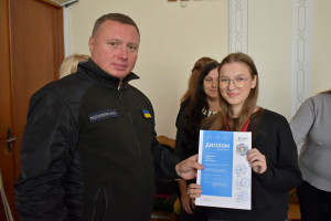 Юних інтелектуалів Волині та їх наставників нагородили заслуженими відзнаками - Фото 1