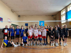 Волейболістки Боратинського ліцею – найкращі у громаді! - Фото 1
