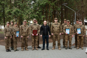 Волинські гвардійці отримали підтримку та відзнаки від керівництва області у День Національної гвардії - Фото 1